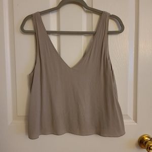 Aritzia Wilfred Free top